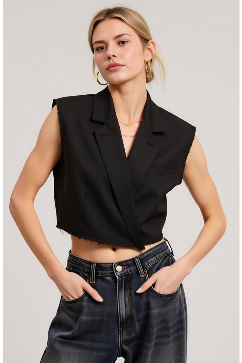 Sleeveless Cropped Raw-Edge Notched-Collar Blazer Vest, Alternate, color, Black