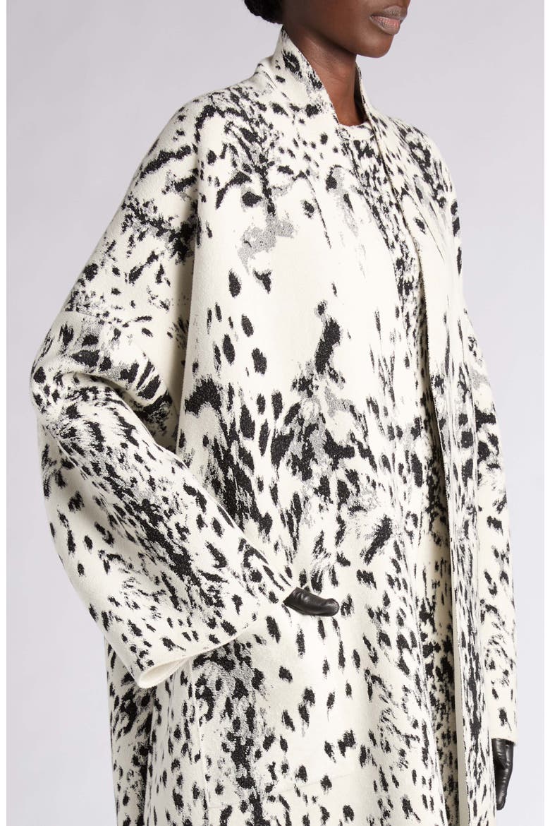 Lynx Jacquard Velvet Oversize Sculptural Coat, Alternate, color, WHITE/ BLACK