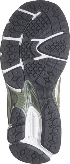 Kids' 2002R Sneaker