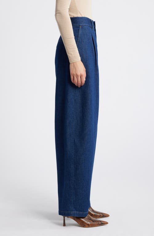 Shop Frame The Tapered Trouser Jeans In Rinse