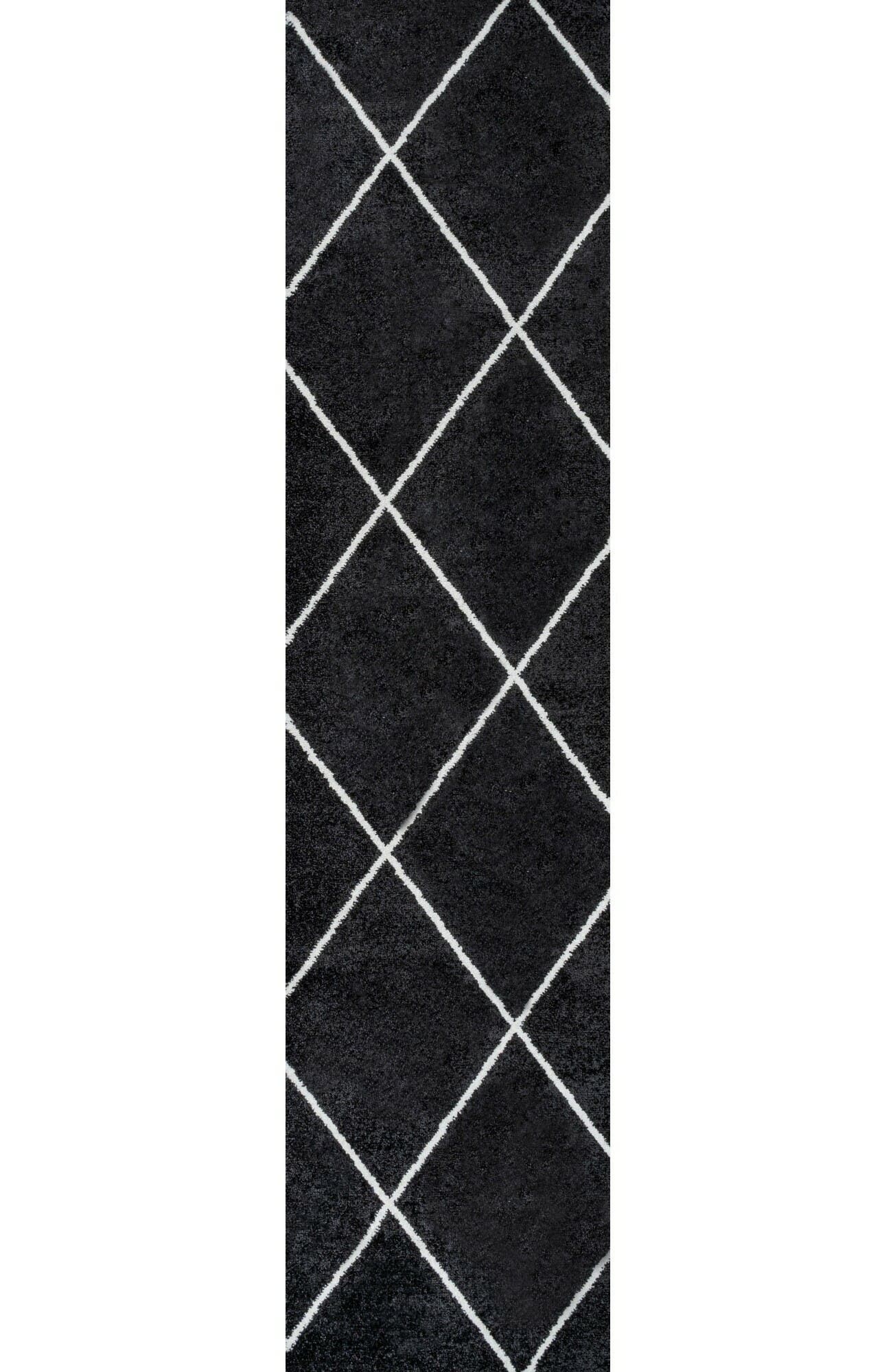 Black/White