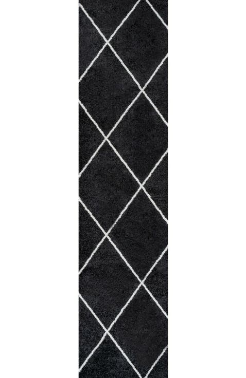 Cole Minimalist Diamond Trellis Area Rug