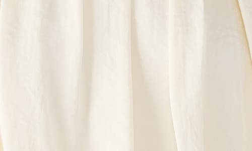Steve Madden Milana Sleeveless Blouson Top In White