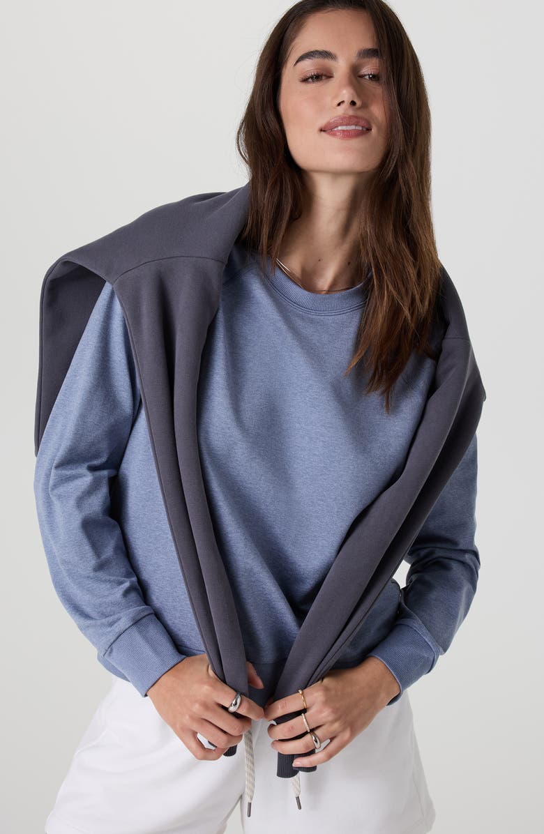 Vuori Long Sleeve Halo Crew Sweatshirt, Alternate, color, Blue Heron Heather