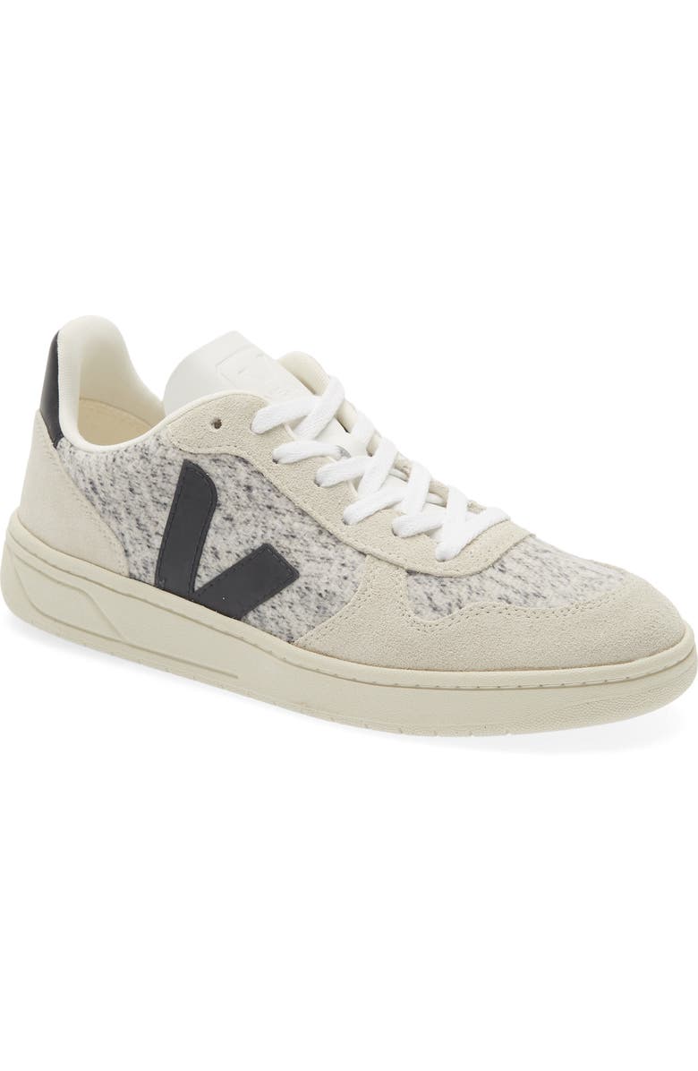 Veja V-10 Sneaker, Main, color,