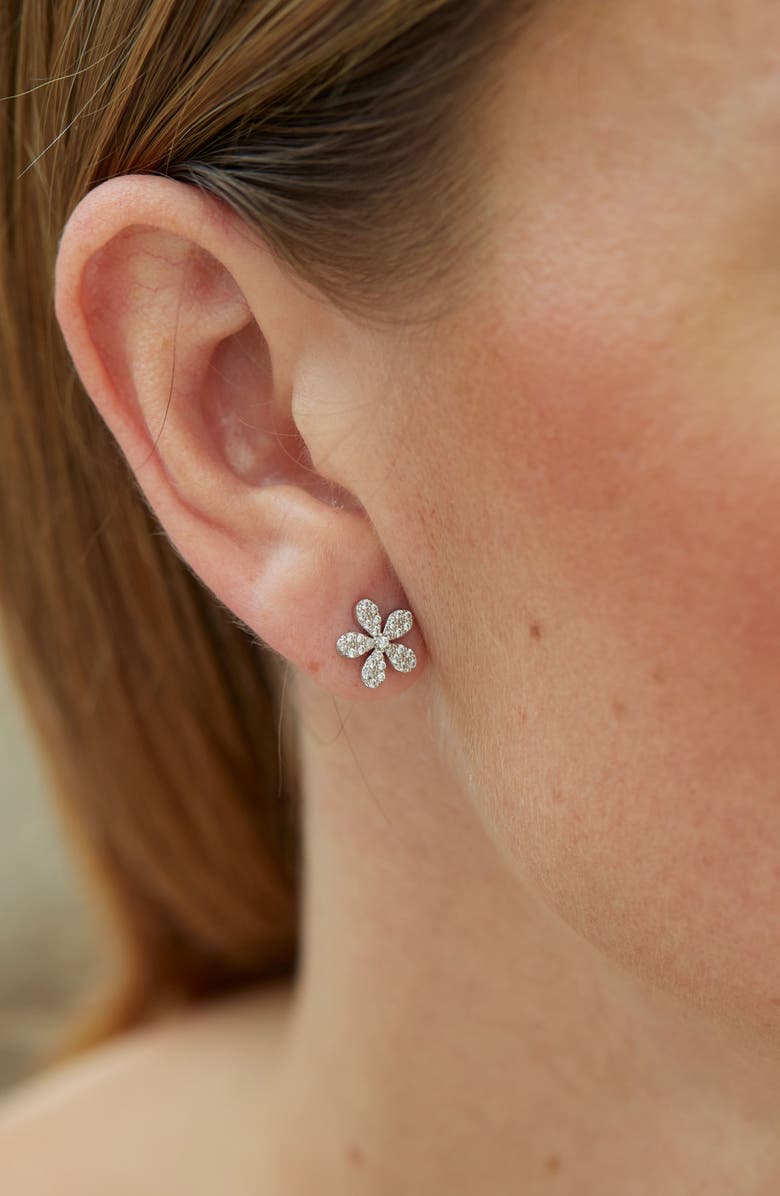 SAVVY CIE JEWELS CZ Pavé Flower Stud Earrings, Alternate, color, White