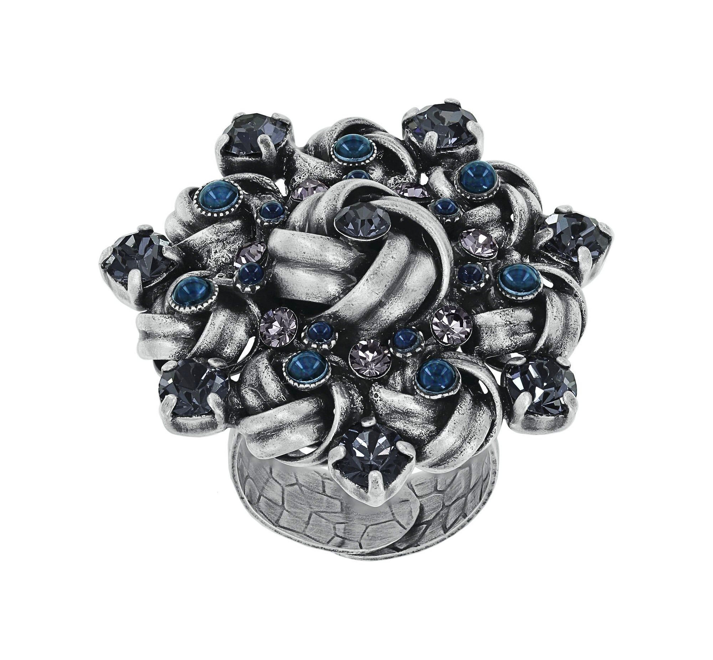 Black / Antique Silver