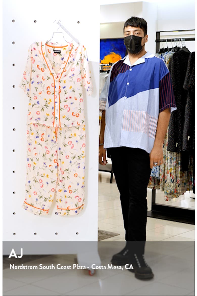 Crop Pajamas (Nordstrom Exclusive) video