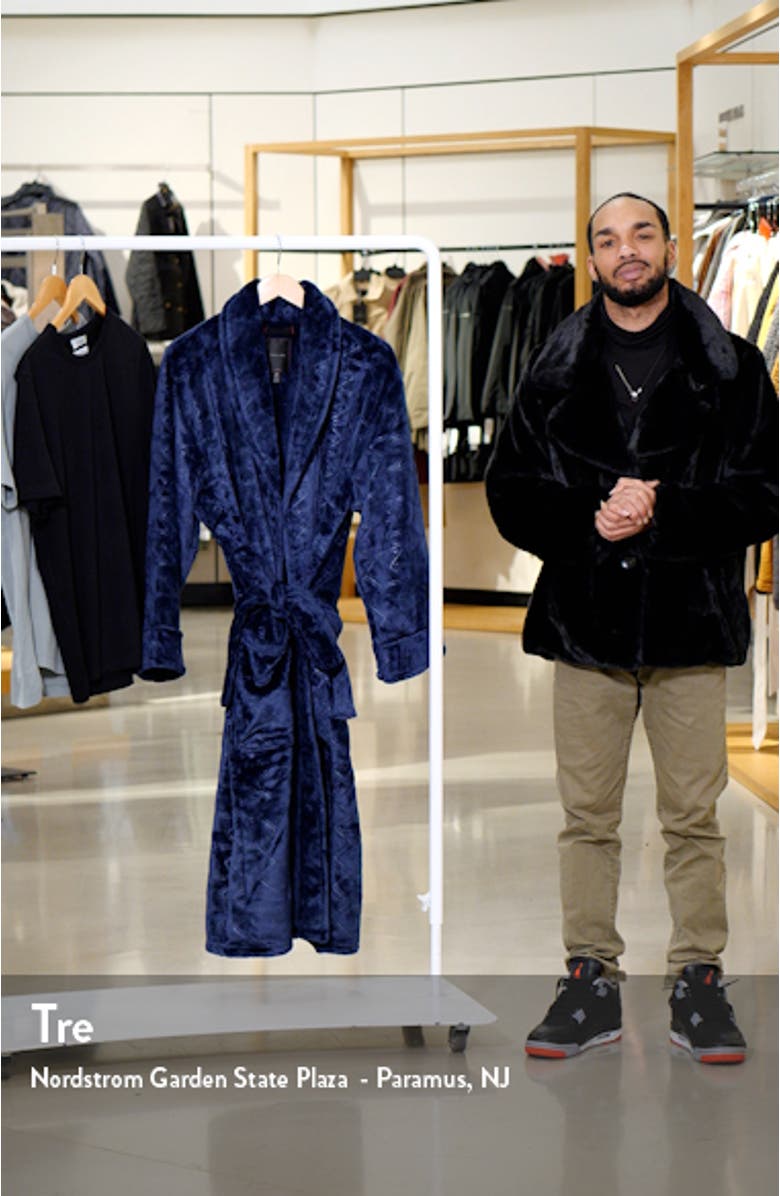 Laser Cut Arrow Robe, sales video thumbnail