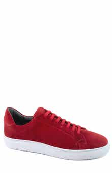 Slip-On Low Top Sneaker