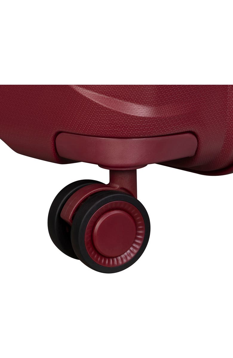 IT LUGGAGE 26" Momentous 8 Wheel Spinner Case, Alternate, color,