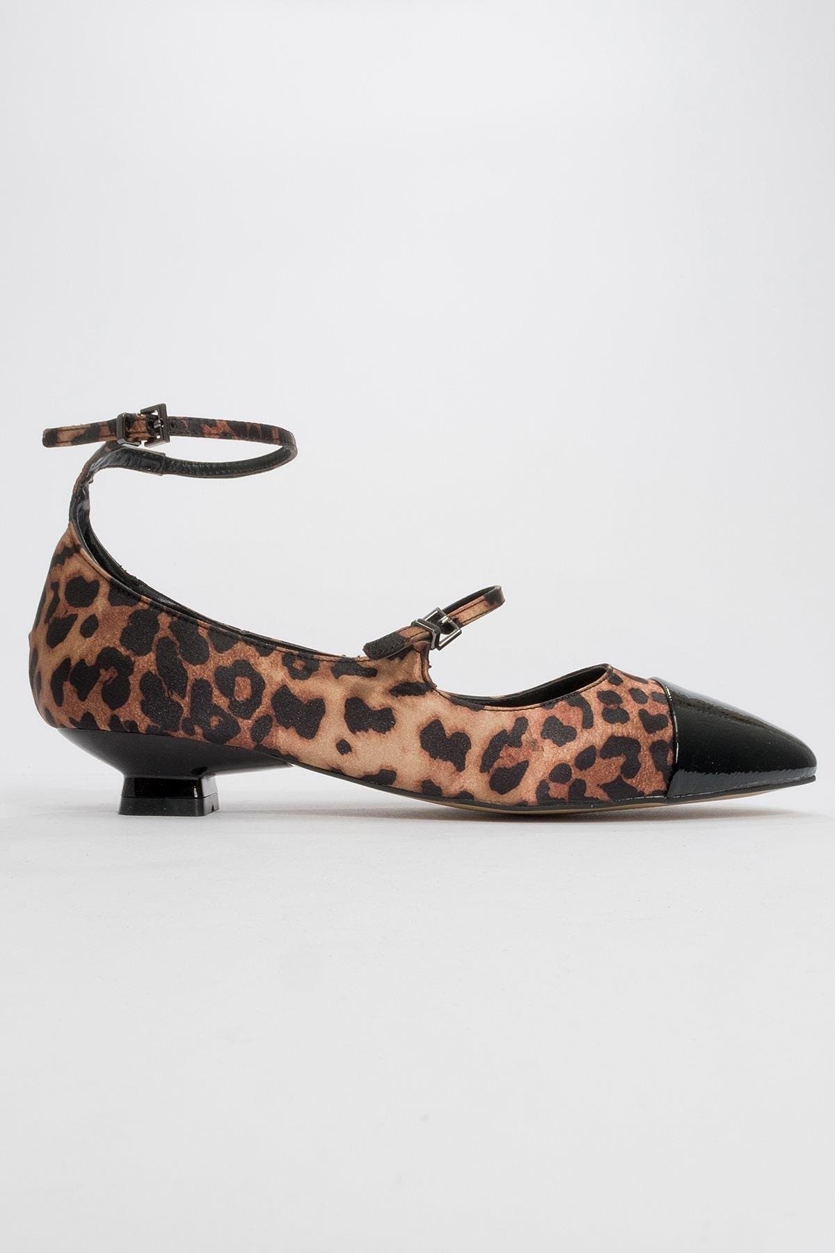 Prologue Shoes Uster Low Heel Mary Jane Pump, Alternate, color, Leopard Pattern