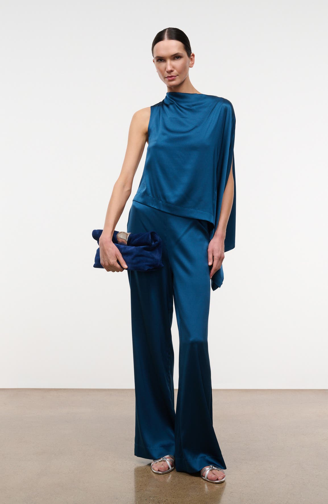 Cuff Leather Clutch, Alternate, color, COBALT