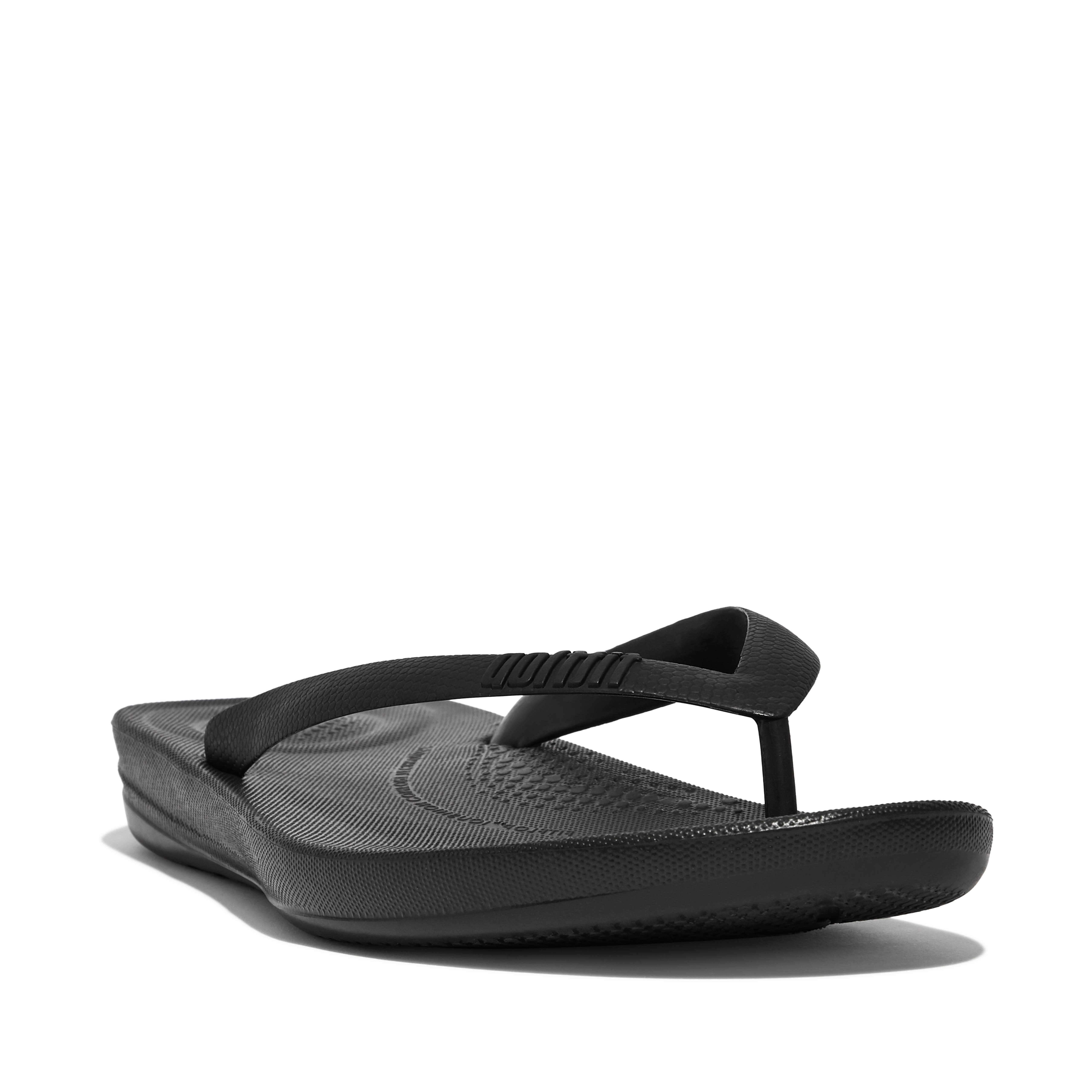 FitFlop Iqushion ergonomic flip-flops, Main, color, Black