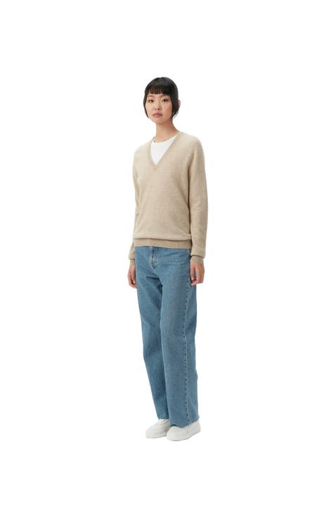 Essential Cashmere V-Neck Sweater