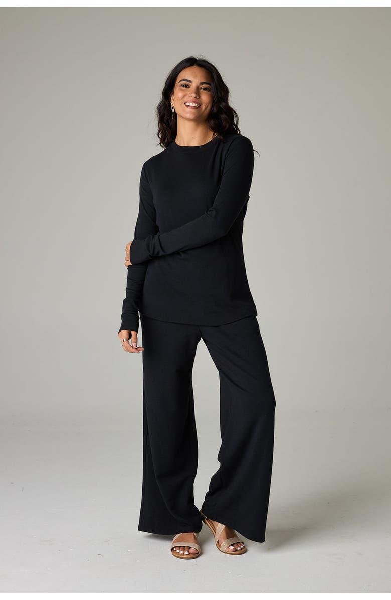 eavolu Garda Eco-Luxe Rib Crew-Neck Long Sleeve Top - Ultra Luxe Flow, Alternate, color, Coal Black