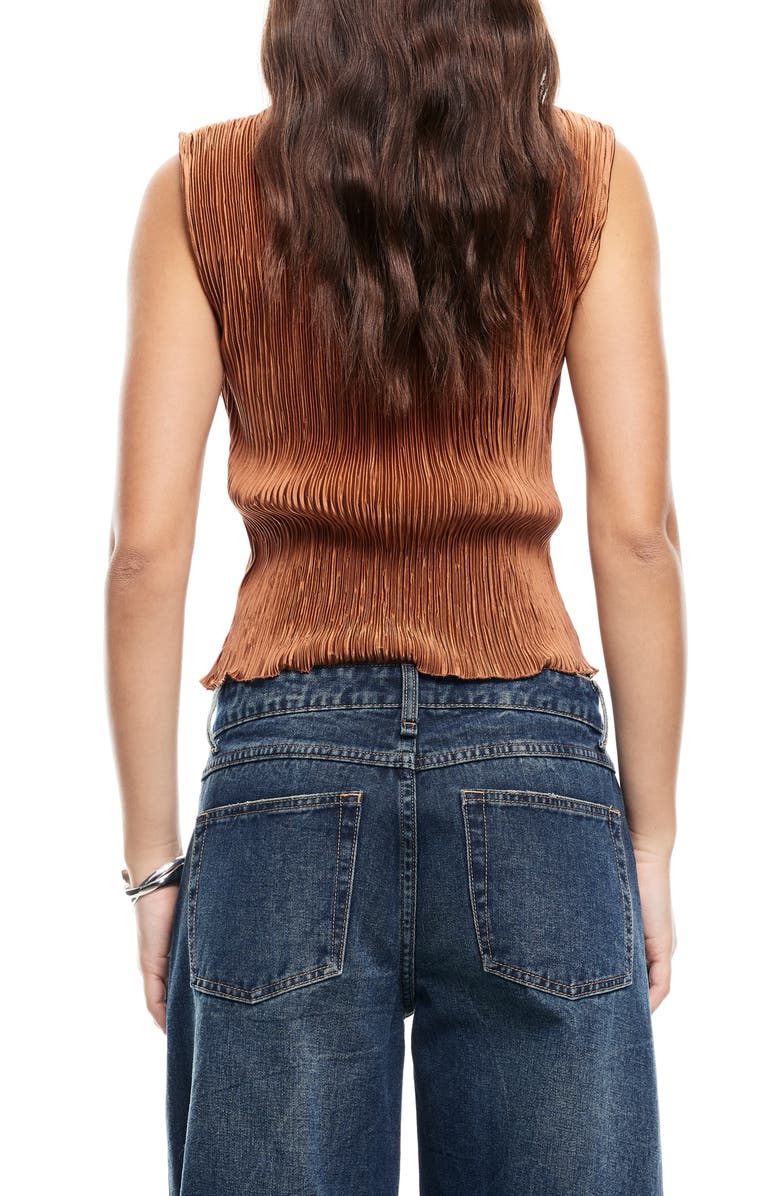 Ford Funnel Neck Plissé Top