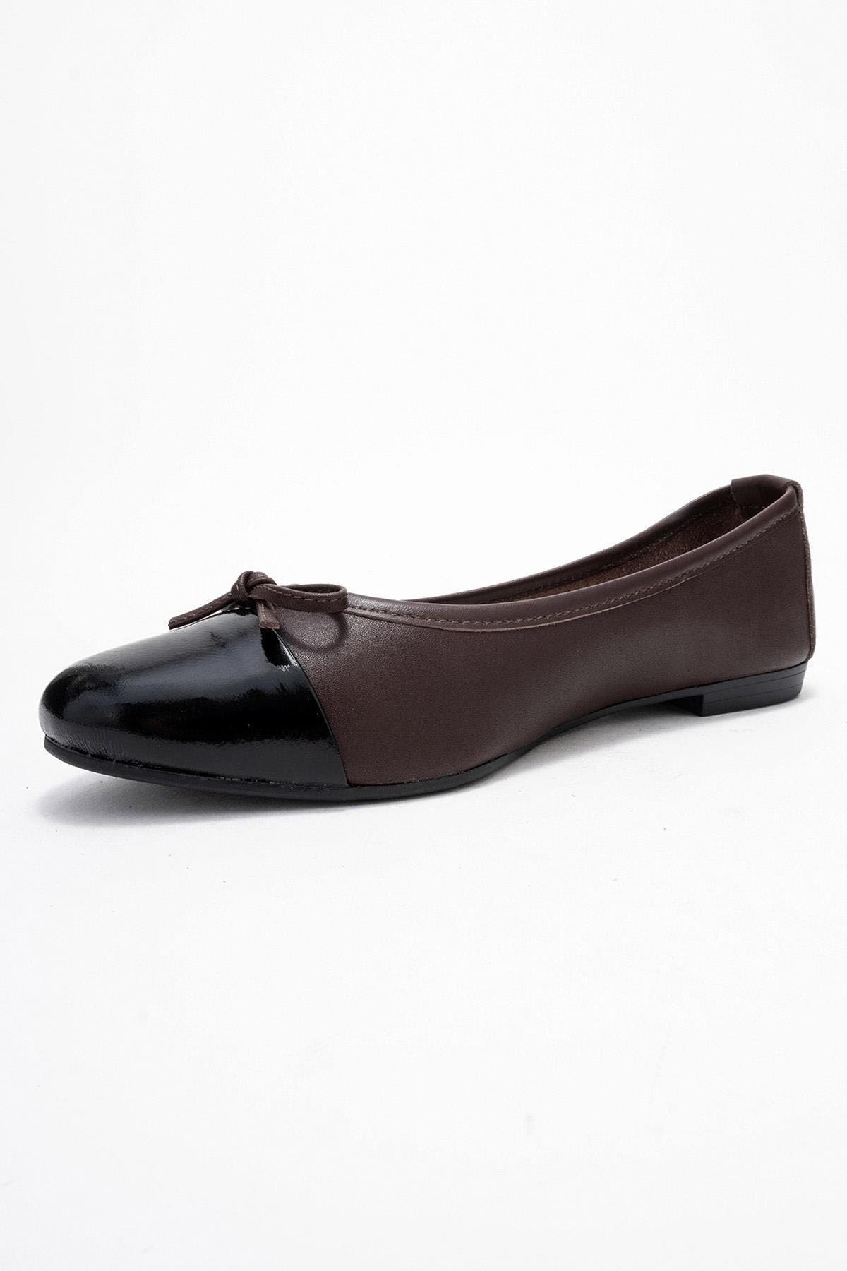 Rayne Cap Toe Leather Ballet Flat, Alternate, color, Brown Black Leather
