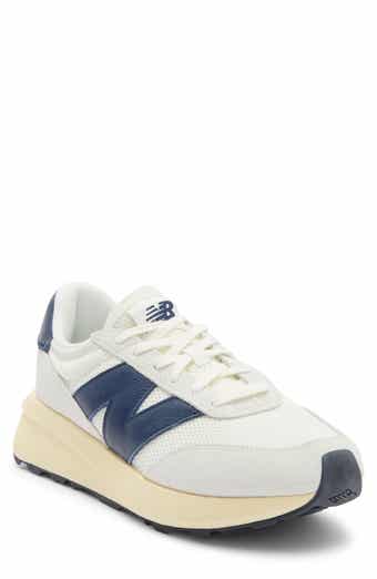New Balance Gender Inclusive 370 Sneaker