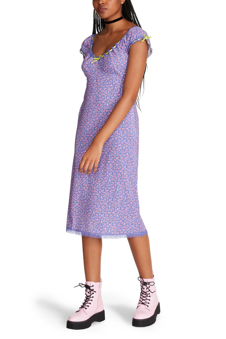 calico floral midi dress Madewell dress. Tie-Sleeve Tiered Midi Dress in Calico Floral. Size M