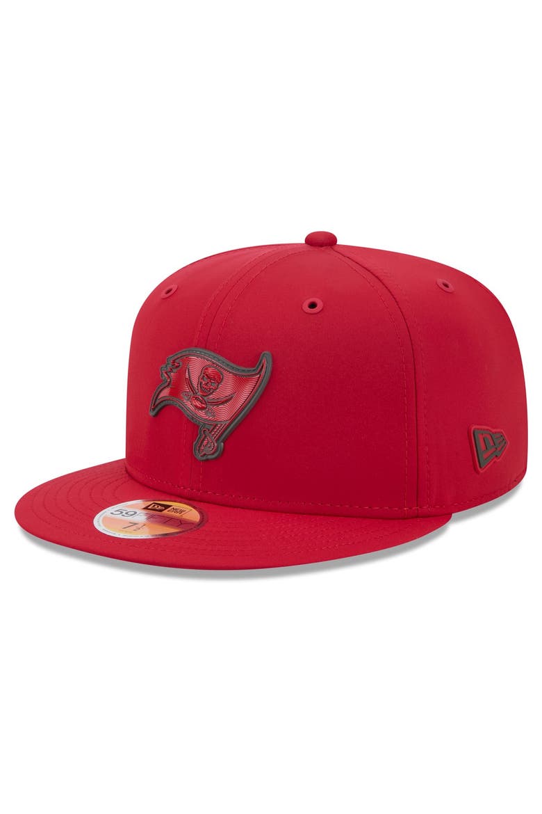 Men's New Era Red Tampa Bay Buccaneers 2026 Sideline 59FIFTY Fitted Hat, Main, color, Red