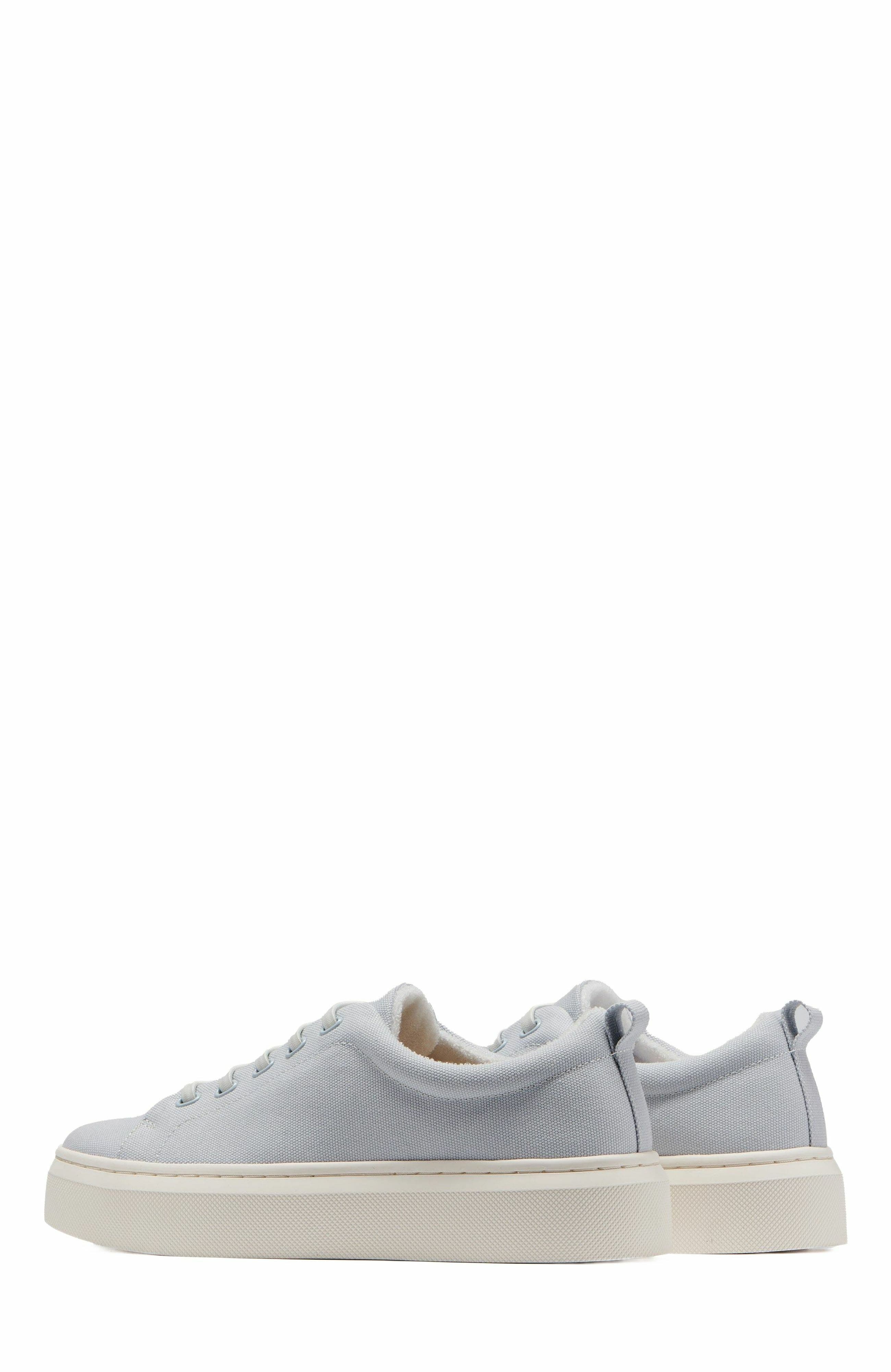 Jumpstreet Bungee Sneaker, Alternate, color, Light Blue Canvas - Regular