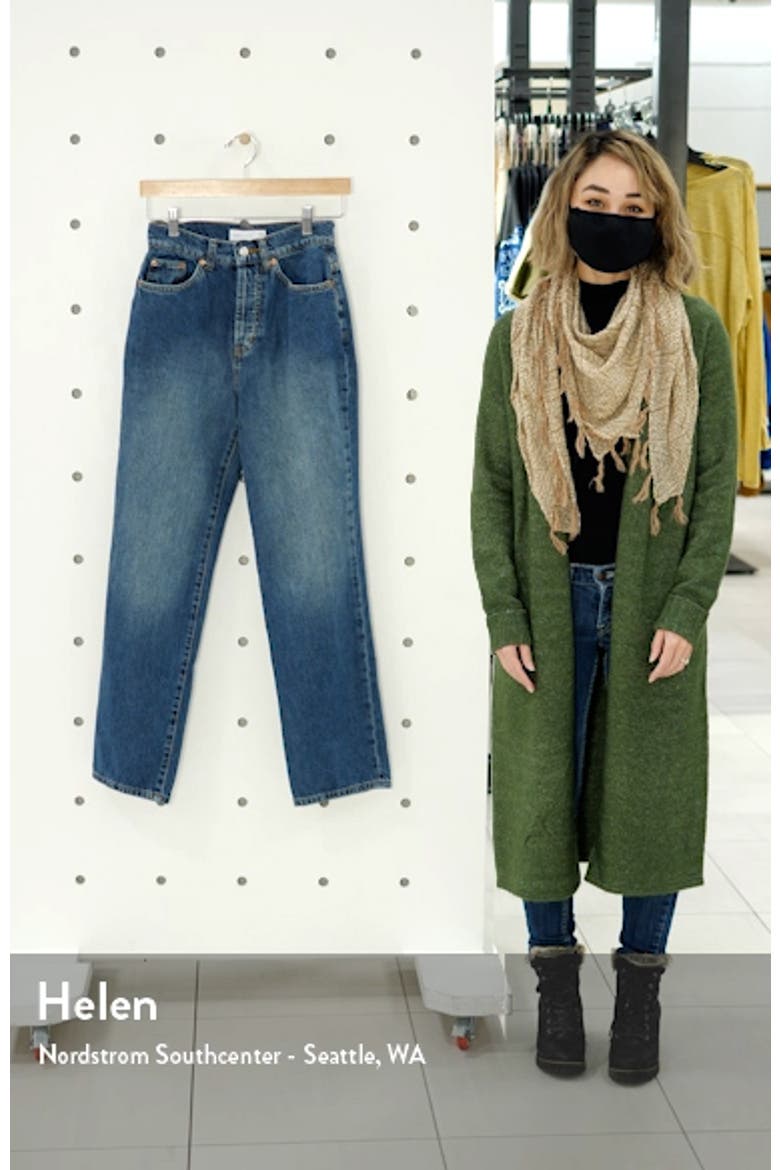 Buckle Carpenter Jeans video