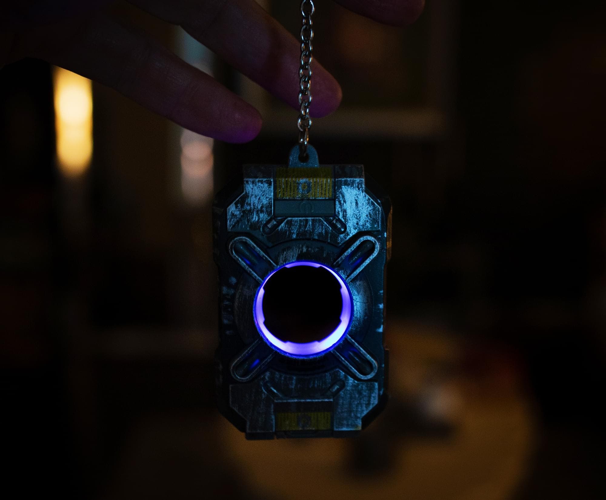 Toynk HALO Light-Up Cortana Chip Replica Pendant Keychain, Alternate, color, Blue