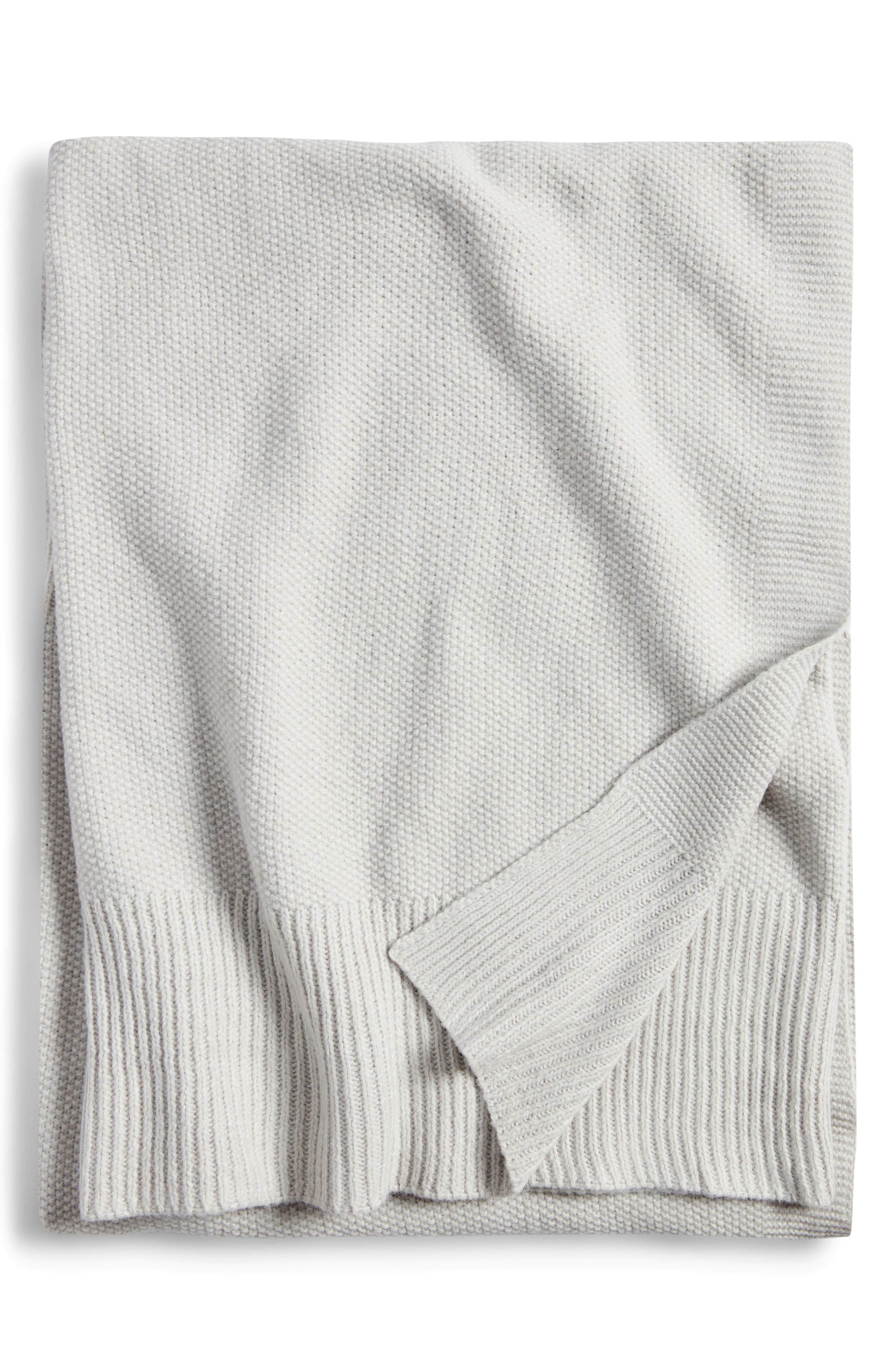 selected GREY VAPOR HEATHER