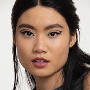 Smashbox Halo Healthy Glow Tinted Moisturizer Broad Spectrum SPF 25