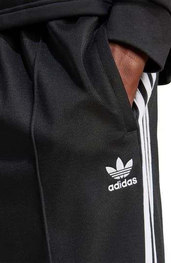 トラックパンツ・ジャージ ADIDAS Adicolor Baggy Fit Firebird Track Pant 4FT1526 adidas Originals Firebird Adicolor Baggy Fit Track Pants