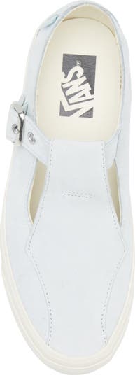93 Luxe Mary Jane Sneaker
