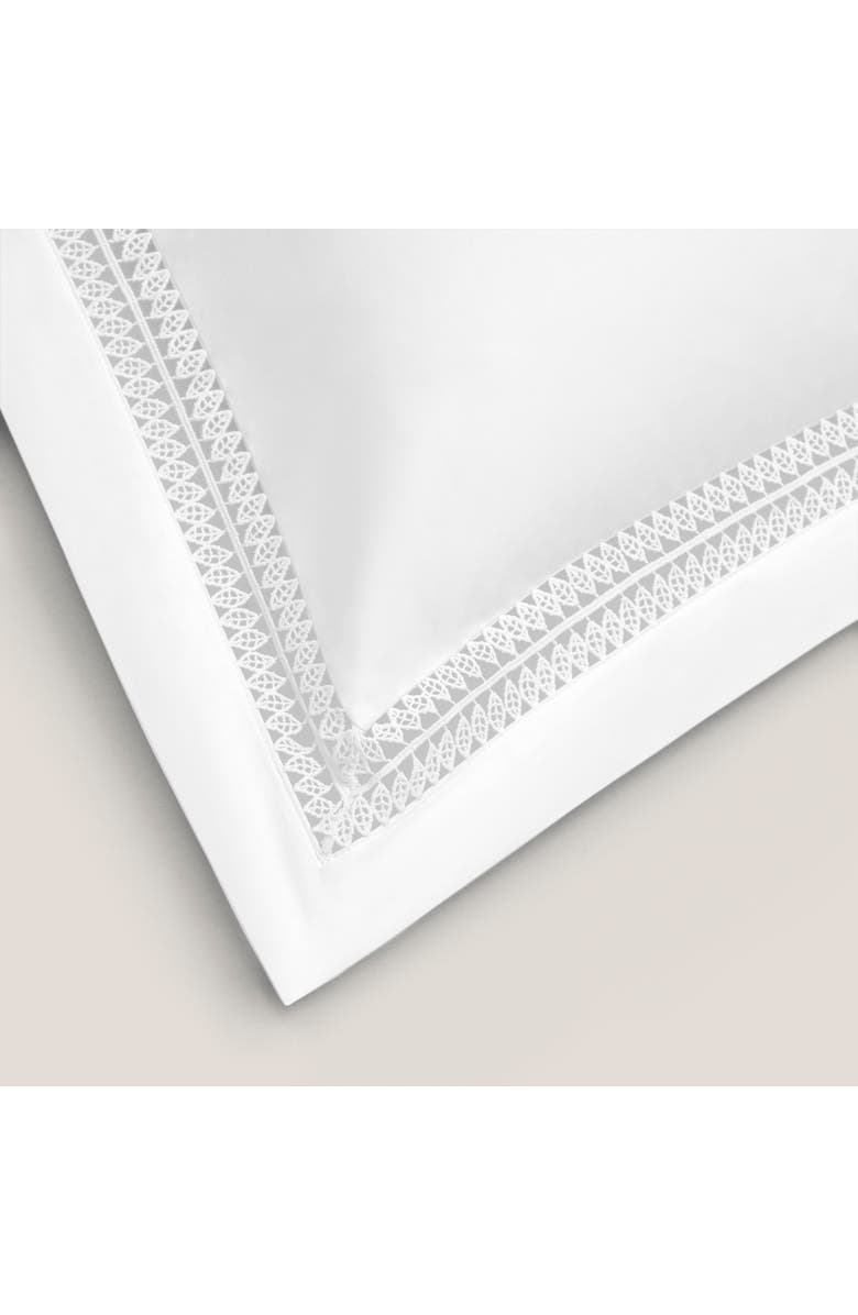 Togas Sevigny pillowcase, Alternate, color, White