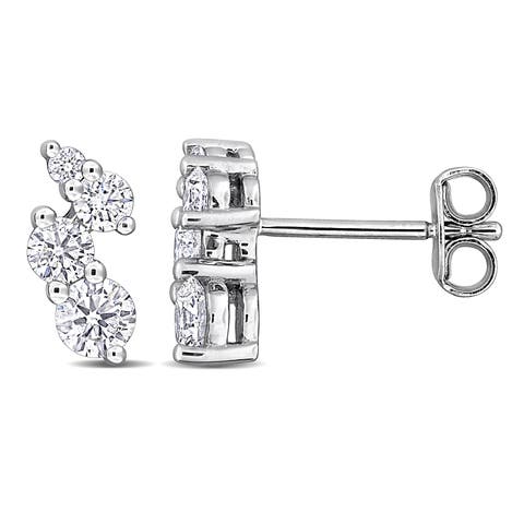 Lab-Grown Diamond Graduated Stud Earrings