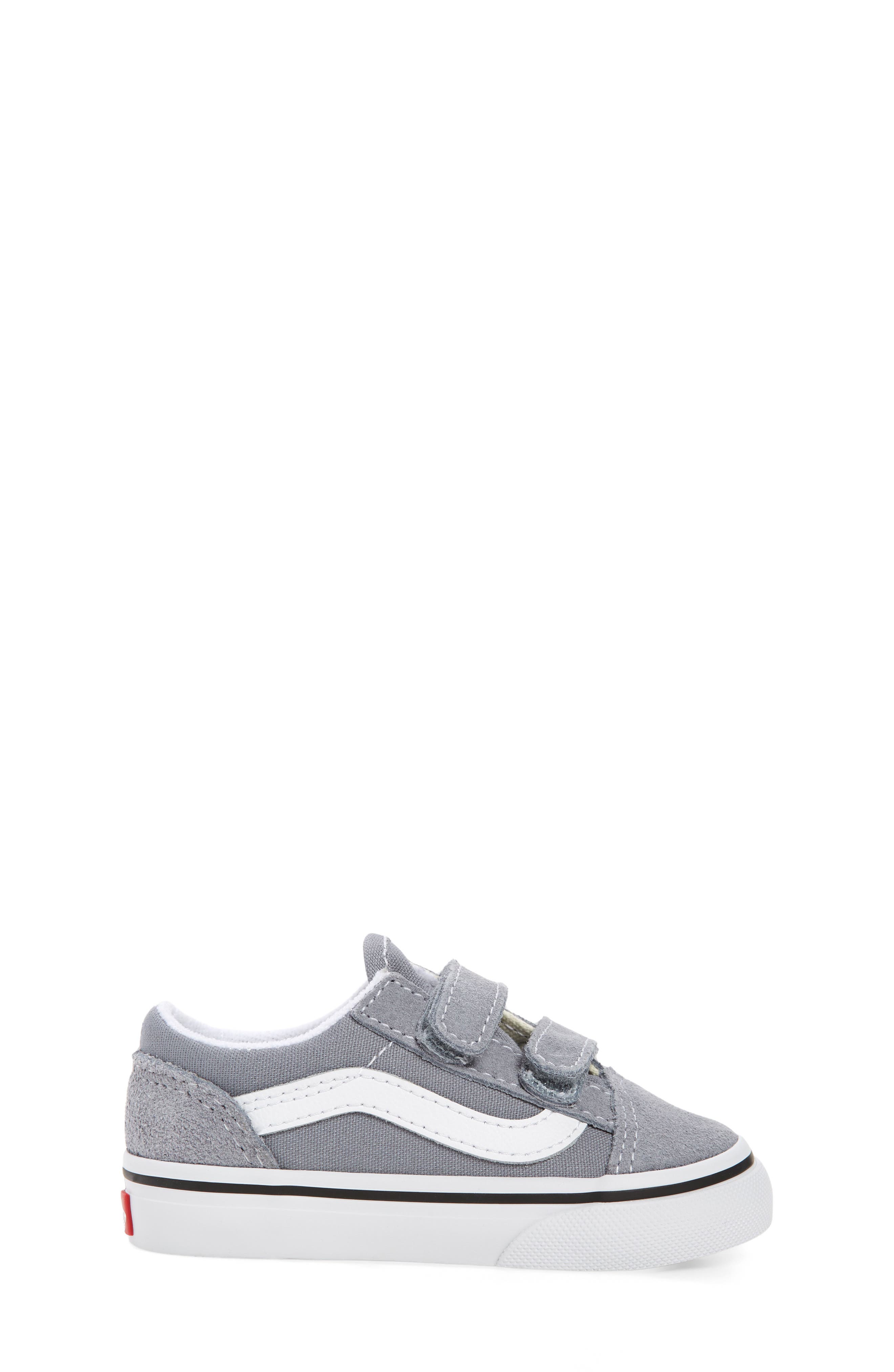 Vans Kids' Old Skool V Sneaker, Alternate, color, 