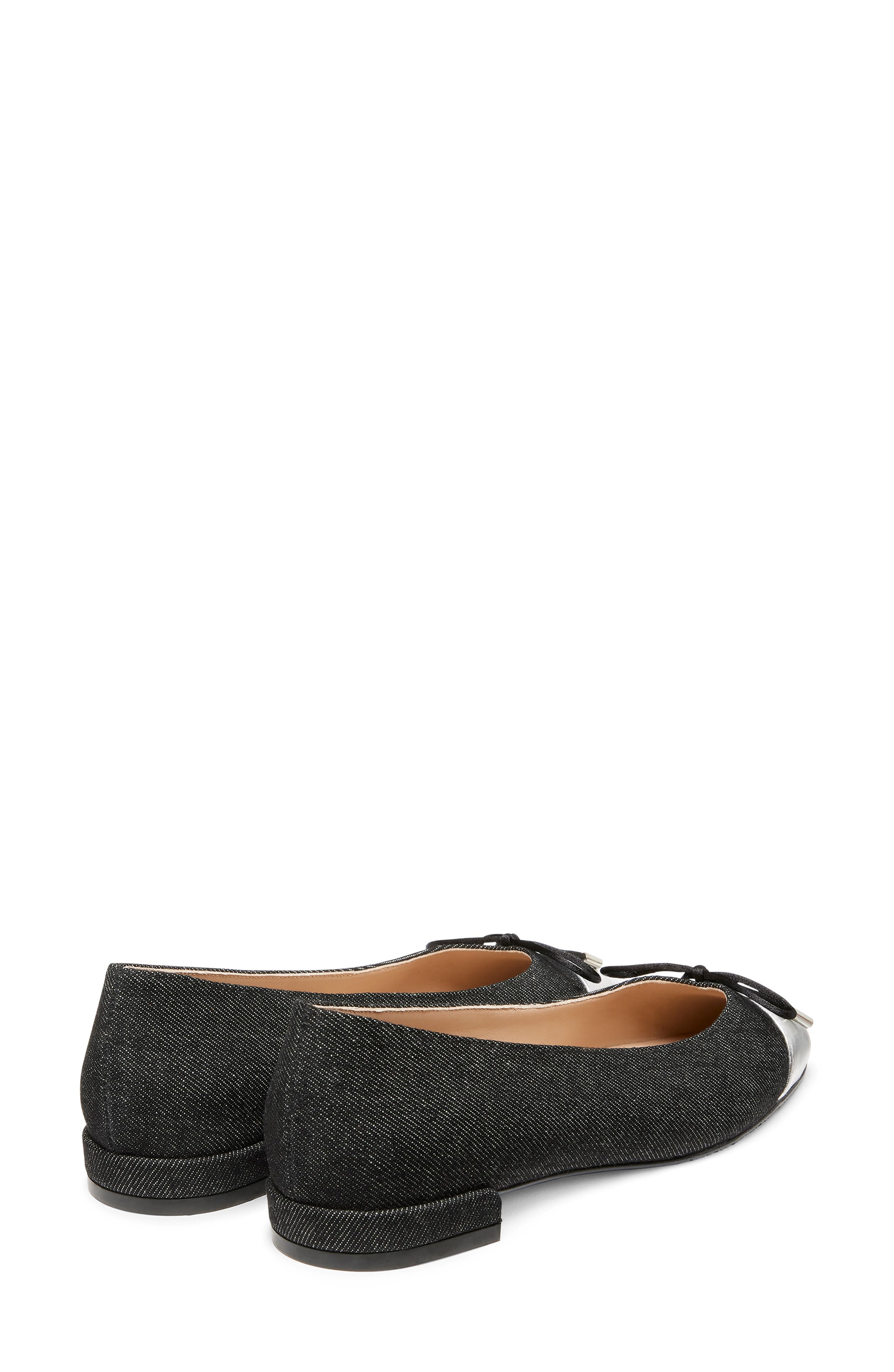 Stuart Weitzman Sleek Cap Toe Bow Flat, Alternate, color, Black/Silver
