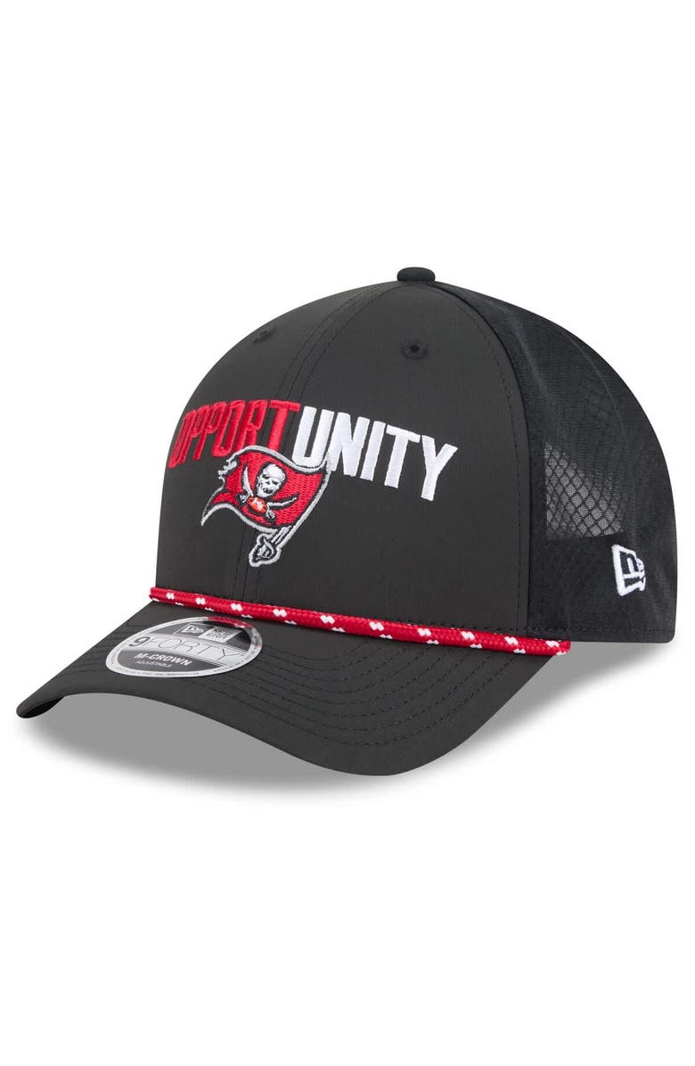 New Era Men
s New Era Black Tampa Bay Buccaneers 2025 Inspire Change 9FORTY M-Crown Adjustable Hat, Alternate, color, Black