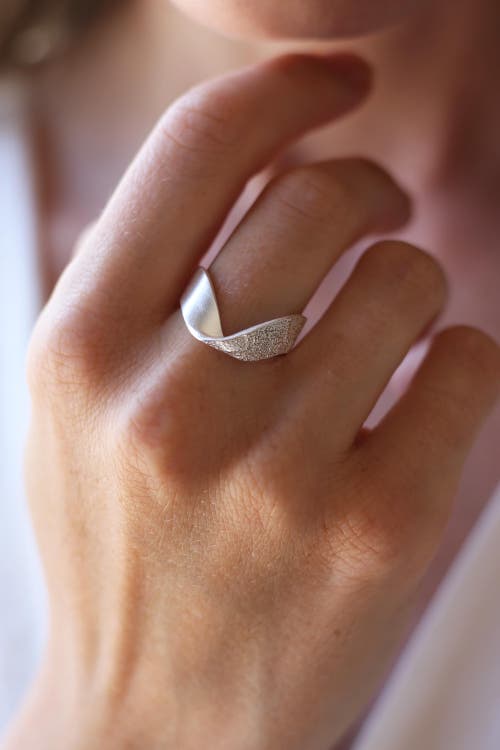 Tutti & Co Praise Ring In Silver