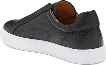Laska Slip-On Sneaker