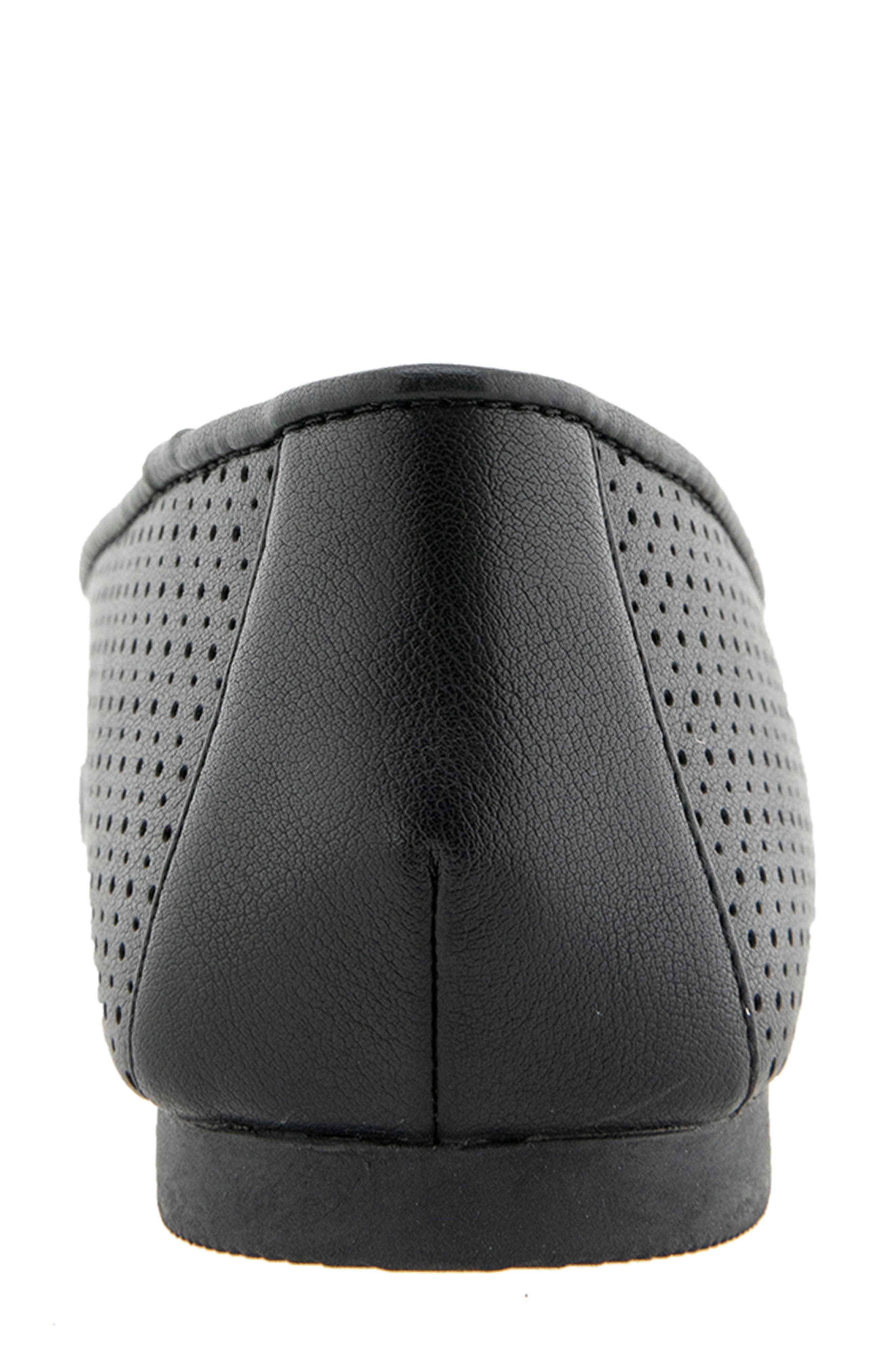 UNIONBAY Winsome Perforated Flat, Alternate, color, Black