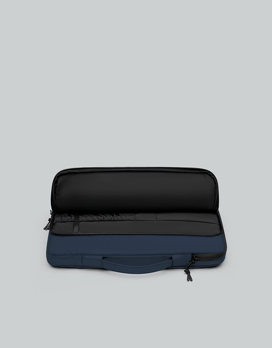 Däsh Cushioned Briefcase 15"/16", Alternate, color, Dark Blue