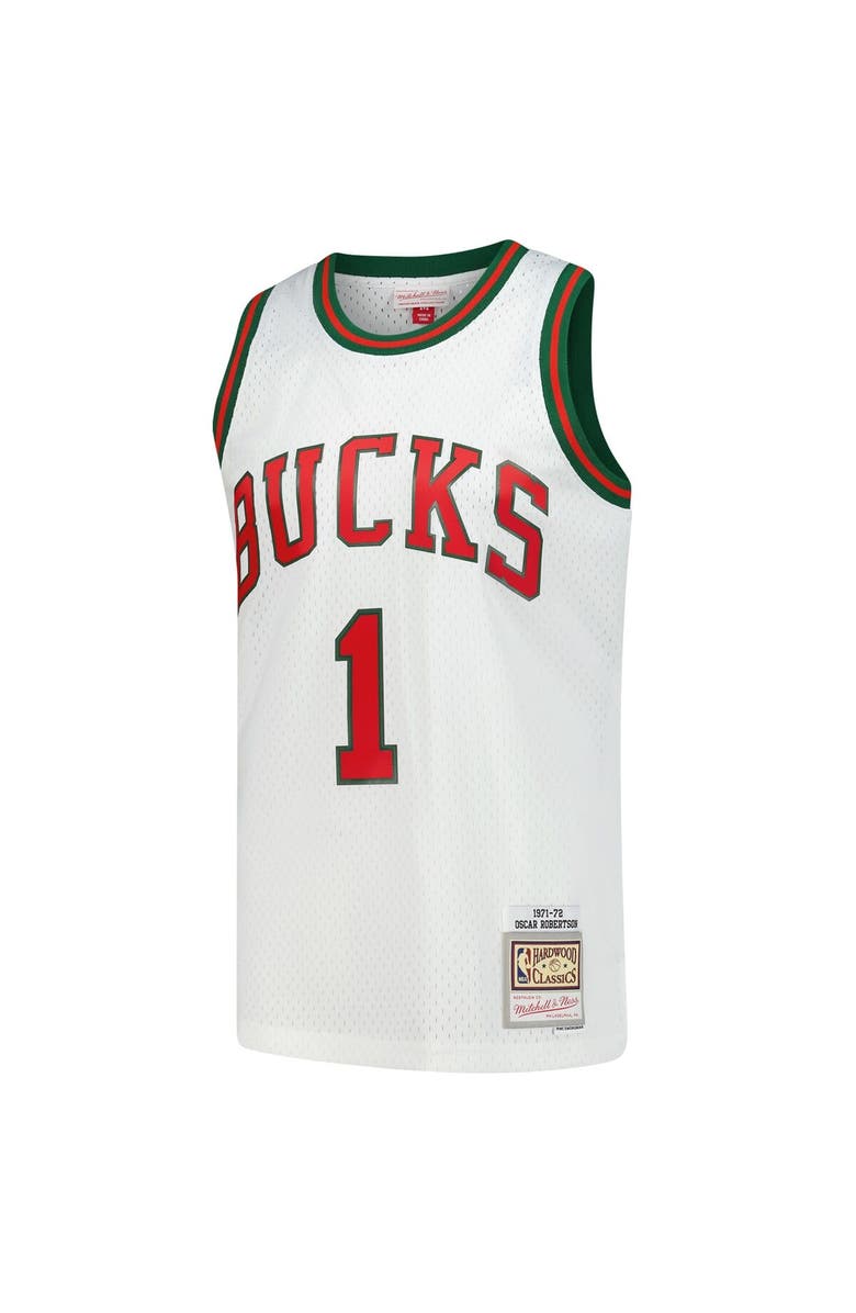 Mitchell & Ness Men's Mitchell & Ness Oscar Robertson White Milwaukee Bucks Hardwood Classics Swingman Jersey, Alternate, color, White