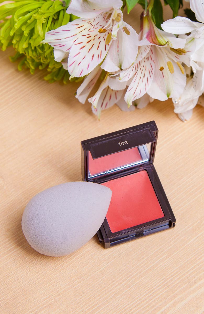 beautyblender<sup>®</sup> 'beauty.blusher' Makeup Sponge Applicator, Alternate, color, 