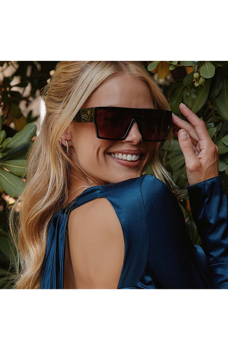 DIFF Electra 136mm Gradient Shield Sunglasses, Alternate, color, 