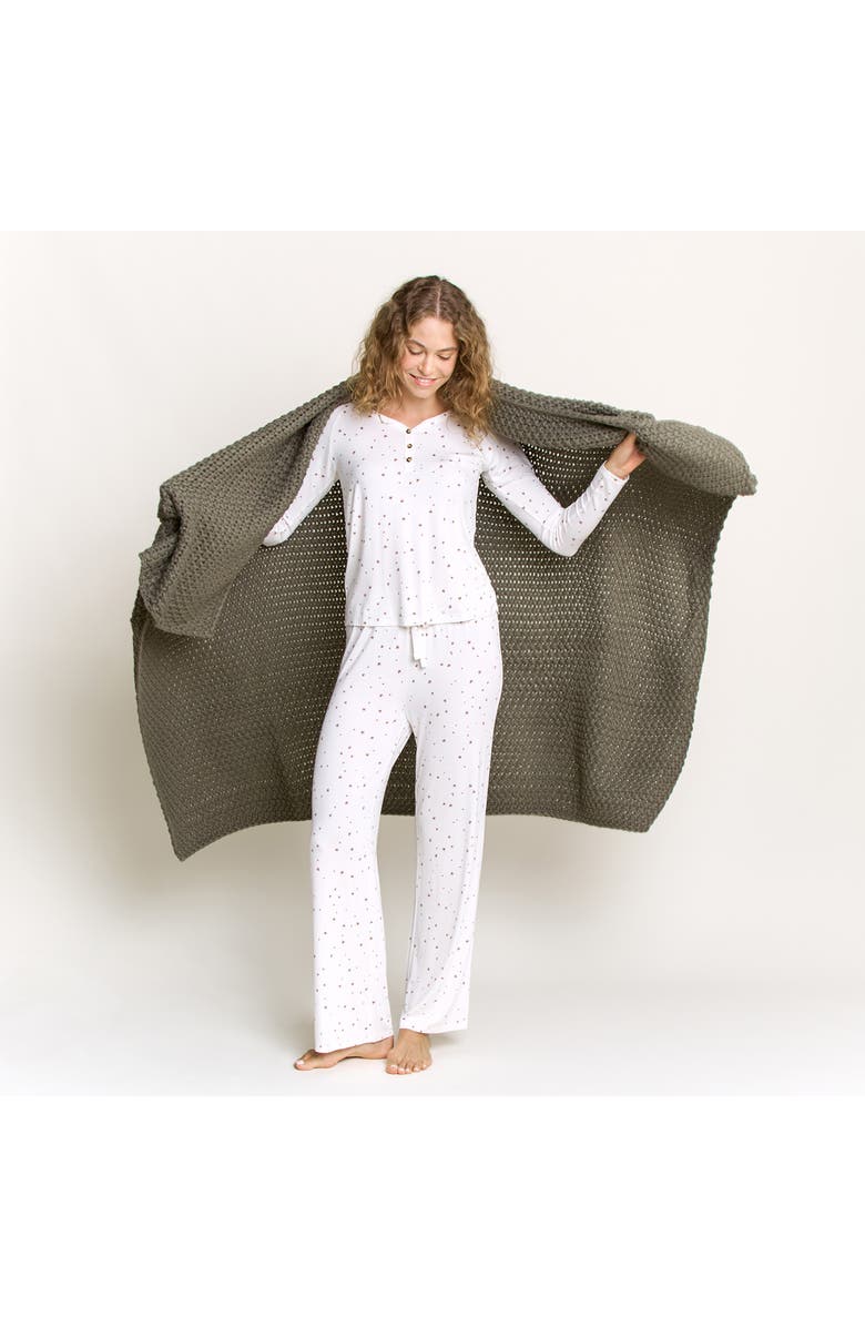 Honeydew Chunky Knit Throw Blanket, Alternate, color, Olive