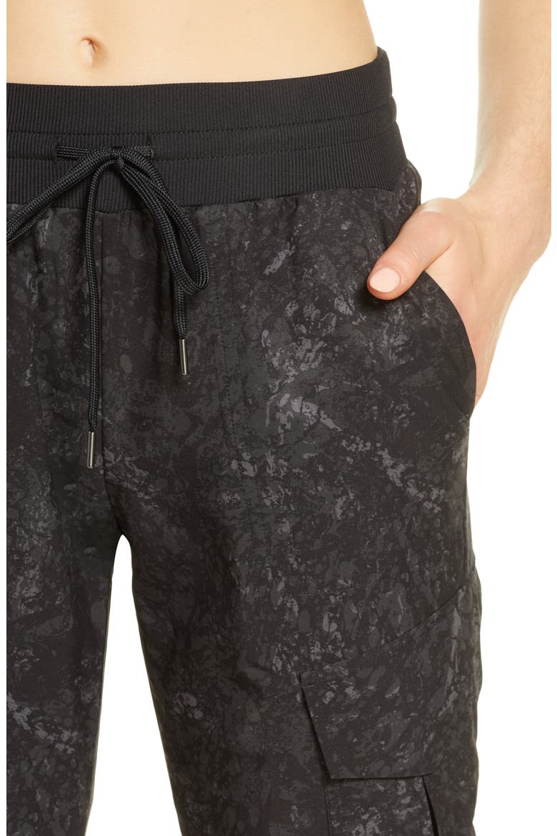 Getaway Cargo Pants, Alternate, color, BLACK LUCRETIA PRINT