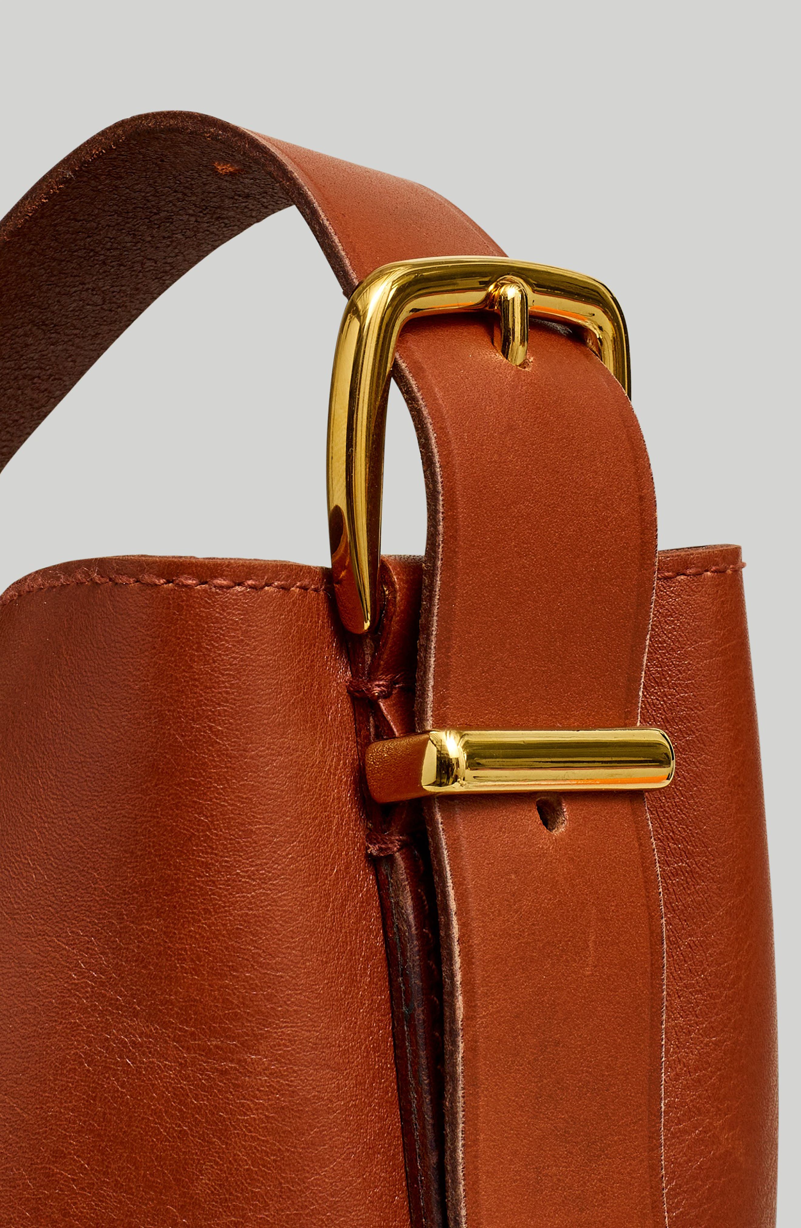 The Essential Bucket Tote (Nordstrom Exclusive), Alternate, color, WARM CINNAMON