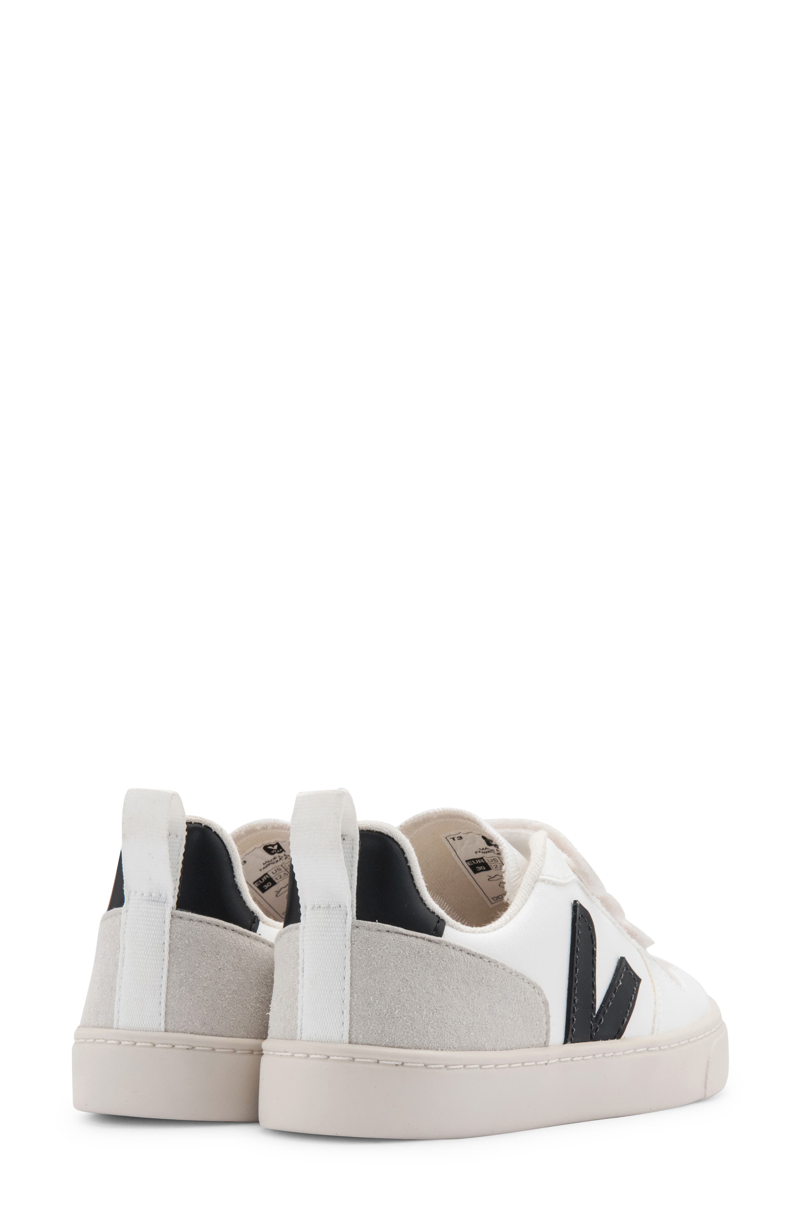 Veja V-10 Sneaker, Alternate, color, 