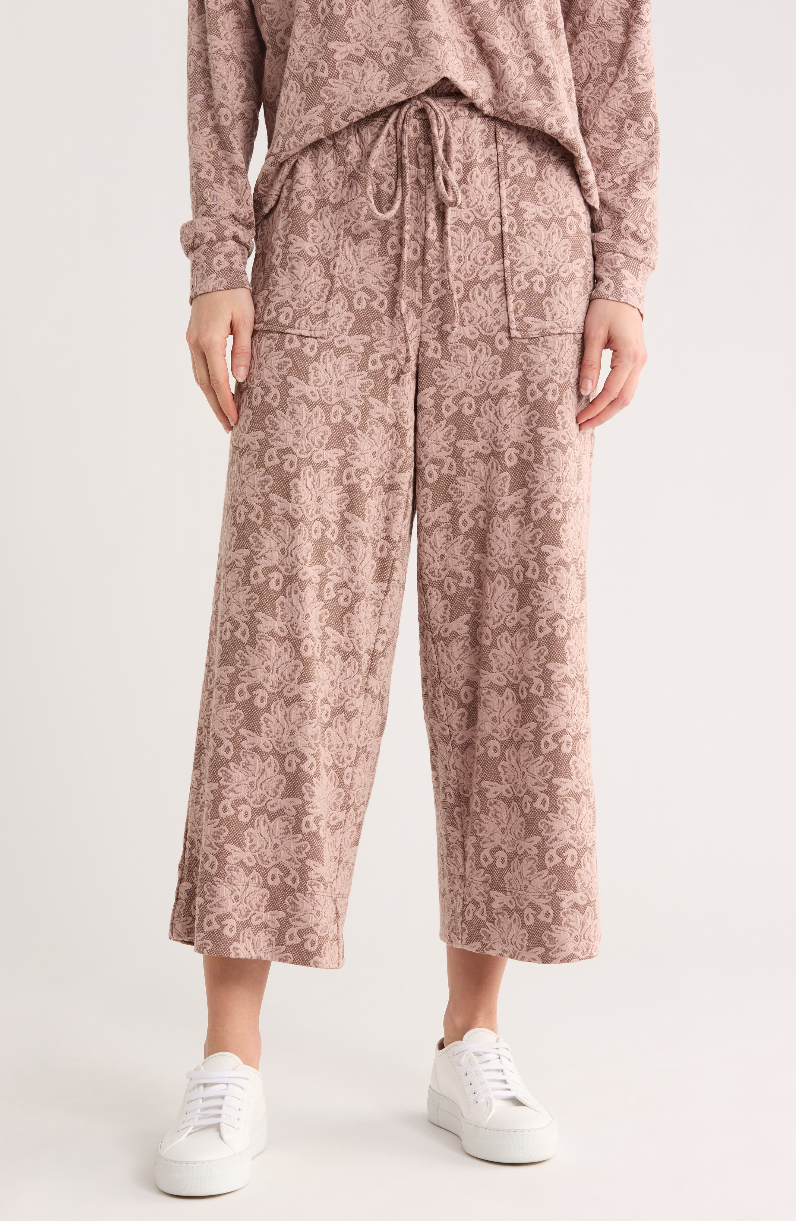 Bobeau Jacquard Wide Leg Pants