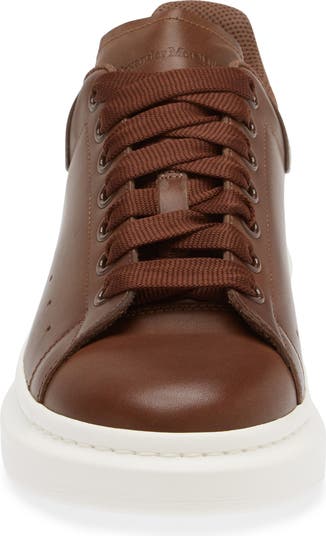 Oversized Sneaker